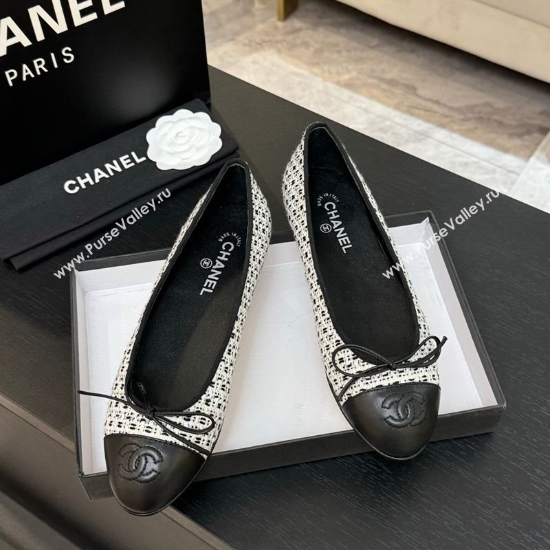 Chanel Classic Tweed Lambskin Leather Ballet Flats with Bow Black/White2 2025 0901 (MD-250901011)