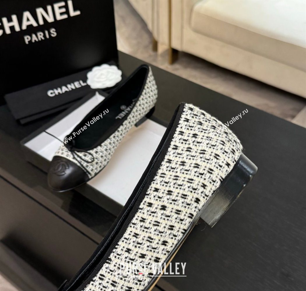 Chanel Classic Tweed Lambskin Leather Ballet Flats with Bow Black/White2 2025 0901 (MD-250901011)
