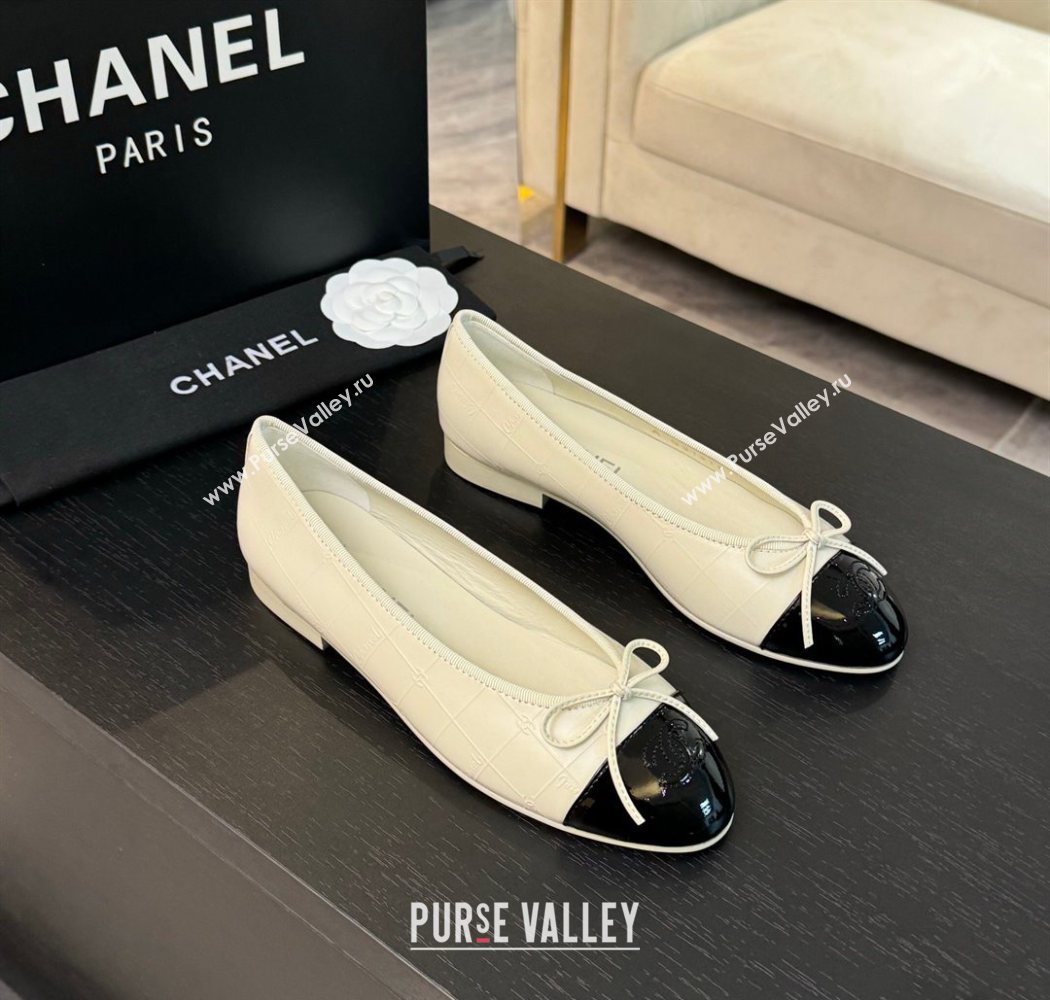 Chanel Classic Quilted CC Lambskin Patent Calfskin Ballet Flats with Bow White 2025 (MD-250901016)