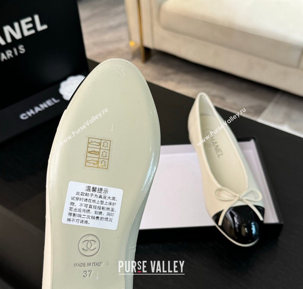 Chanel Classic Quilted CC Lambskin Patent Calfskin Ballet Flats with Bow White 2025 (MD-250901016)