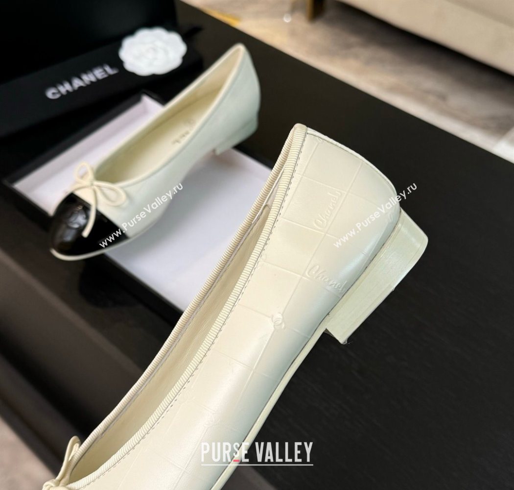 Chanel Classic Quilted CC Lambskin Patent Calfskin Ballet Flats with Bow White 2025 (MD-250901016)
