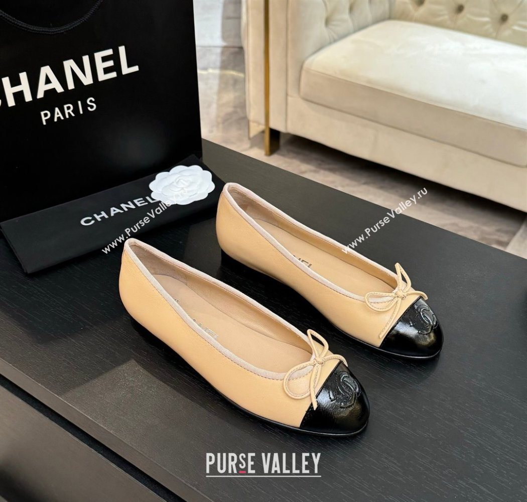Chanel Classic Lambskin Patent Calfskin Ballet Flats with Bow Beige 2025 0901 (MD-250901022)