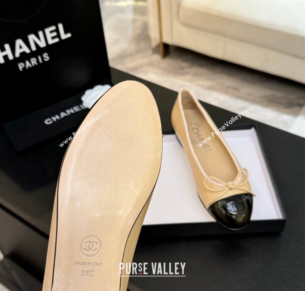 Chanel Classic Lambskin Patent Calfskin Ballet Flats with Bow Beige 2025 0901 (MD-250901022)
