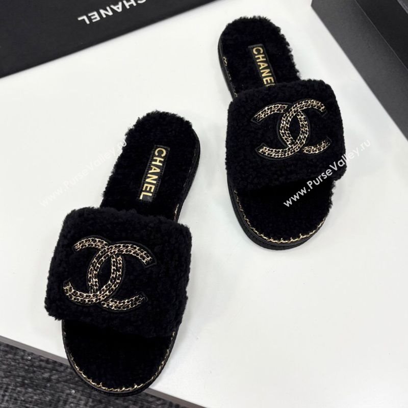 Chanel Shearling Flat Slides Sandal with Chain Black 2025 CH090111 (MD-250901115)