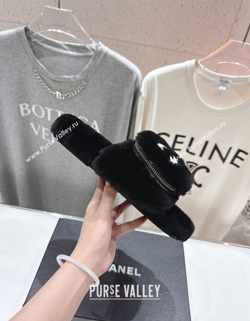 Chanel Wool Flat Slides Sandal with Zip Pouch Black 2025 CH090112 (MD-250901120)