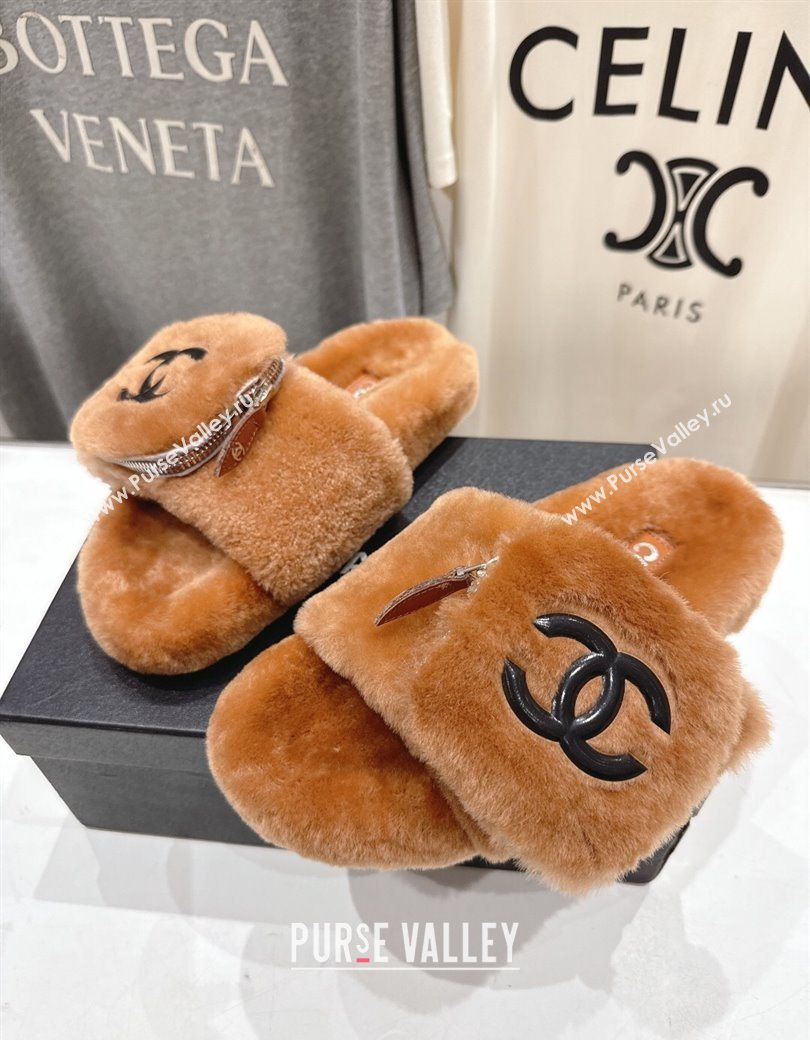Chanel Wool Flat Slides Sandal with Zip Pouch Brown 2025 CH090112 (MD-250901121)
