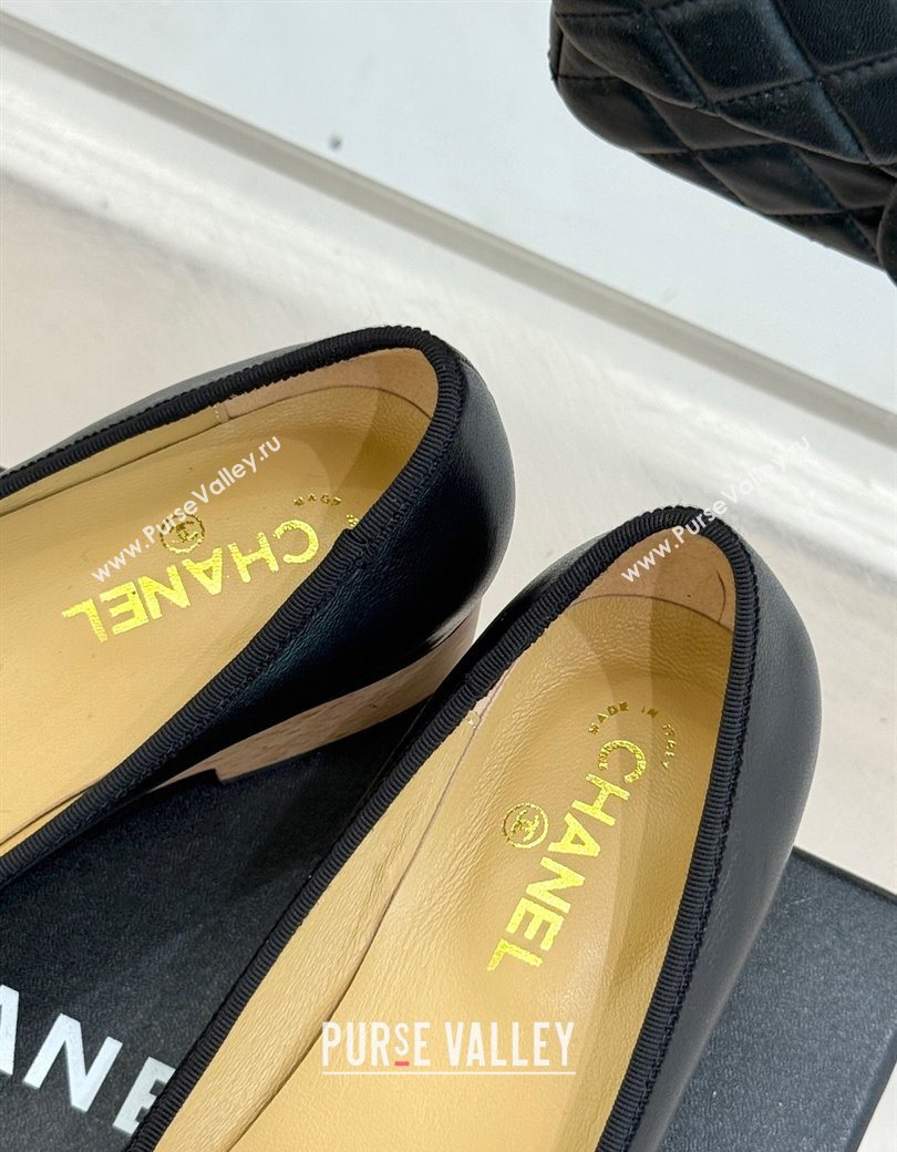 Chanel Lambskin Wood-Like Loafers with Chain Black 2025 CH090114 (MD-250901132)