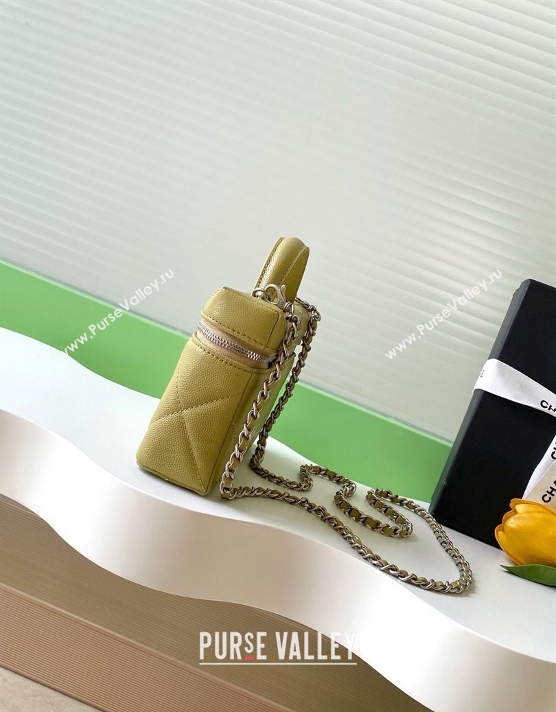 Chanel Grained Shiny Calfskin Vanity Case with Chain and Top Handle Yellow Green 2025 AP4936 (yezi-251010135)