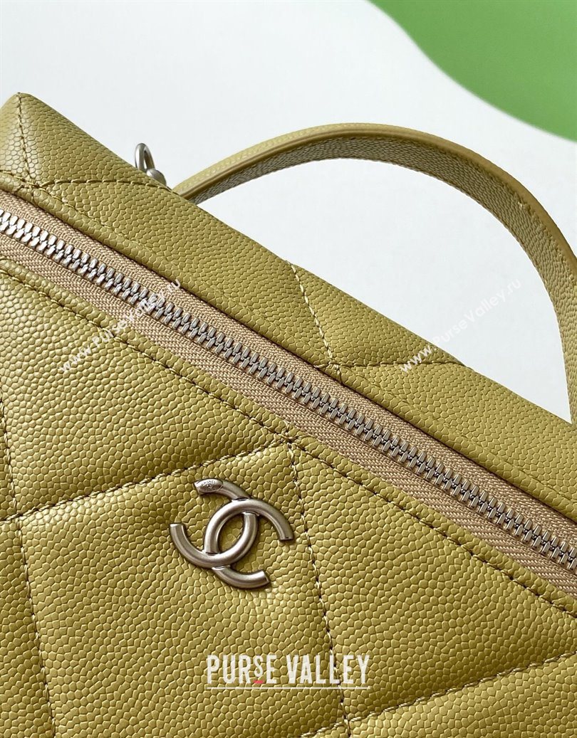 Chanel Grained Shiny Calfskin Vanity Case with Chain and Top Handle Yellow Green 2025 AP4936 (yezi-251010135)
