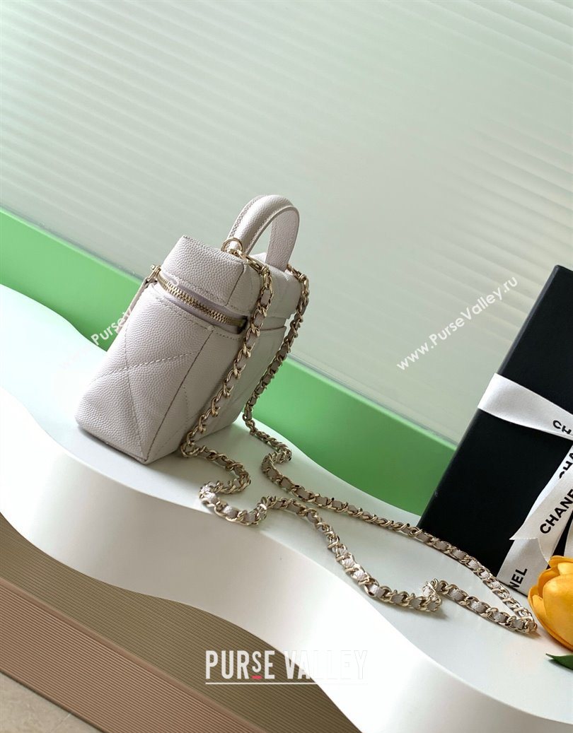 Chanel Grained Shiny Calfskin Vanity Case with Chain and Top Handle Pale Grey/Gold 2025 AP4936 (yezi-251010142)