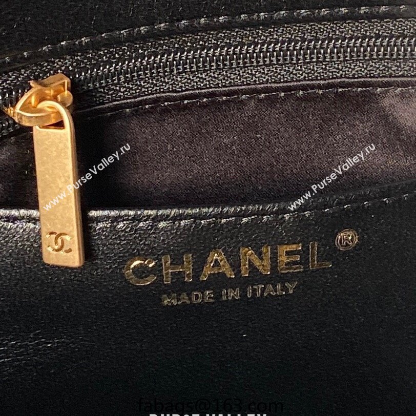 Chanel Shiny Lambskin Maxi Flap bag with Pockets Black 2025 AS5727 (yezi-251011050)