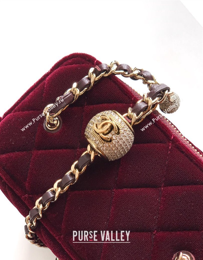 Chanel Velvet Vanity Case with Chain and Strass Ball Burgundy 2025 CH101007 (yezi-251010122)