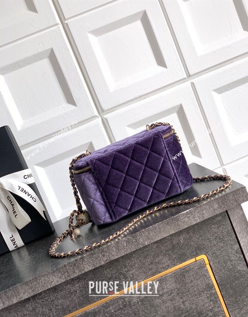 Chanel Velvet Vanity Case with Chain and Strass Ball Purple 2025 CH101007 (yezi-251010125)