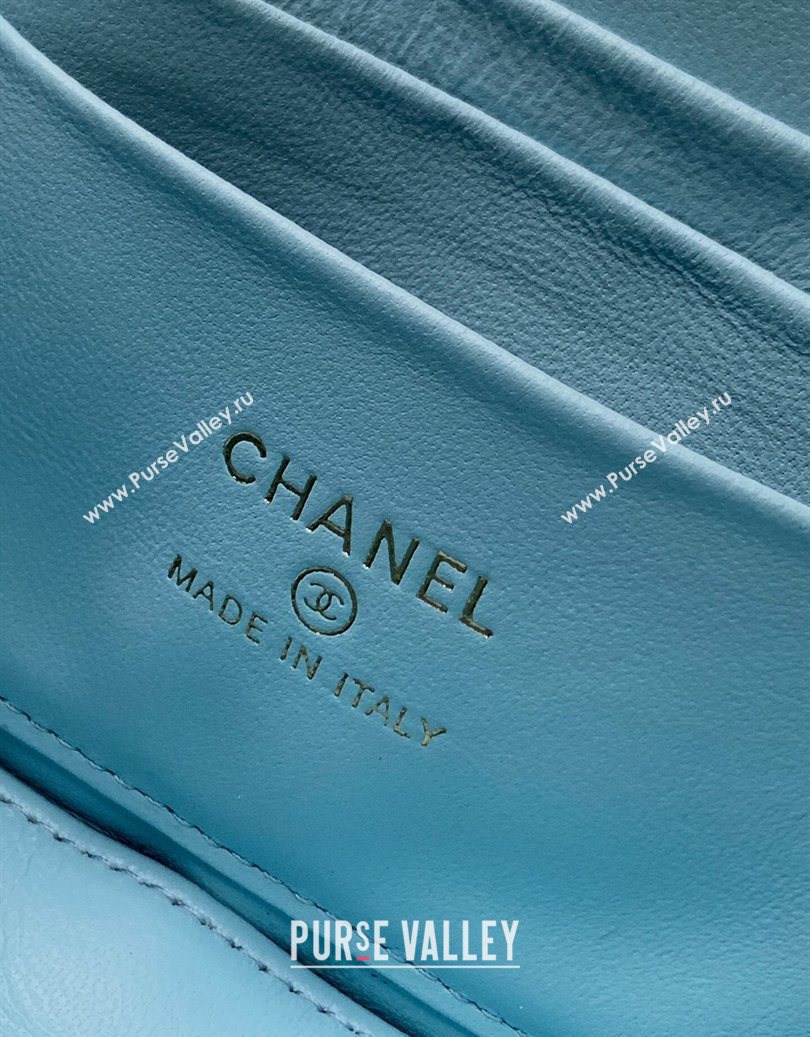 Chanel Velvet Vanity Case with Chain and Strass Ball Ice Blue 2025 CH101007 (yezi-251010126)