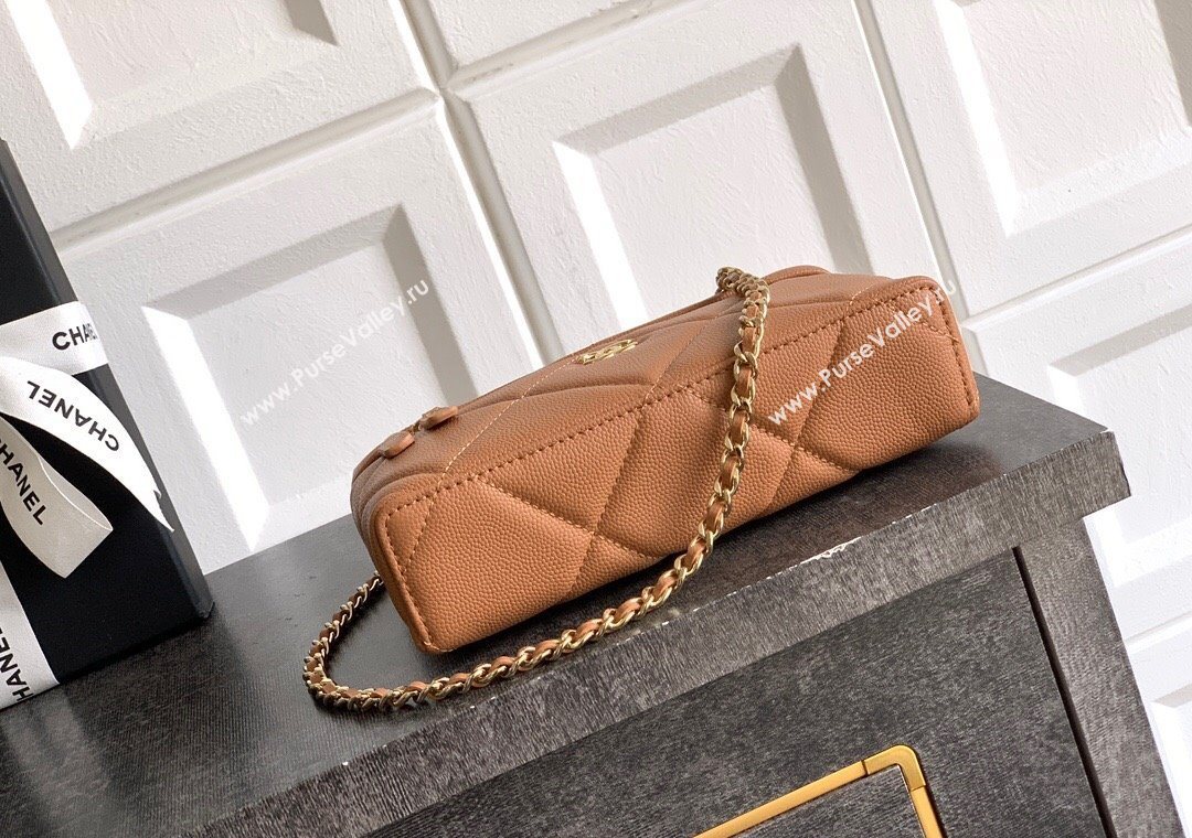 Chanel Grained Shiny Calfskin Vanity Case with Chain and Top Handle Caramel Brown 2025 AP4936 (yezi-251010133)