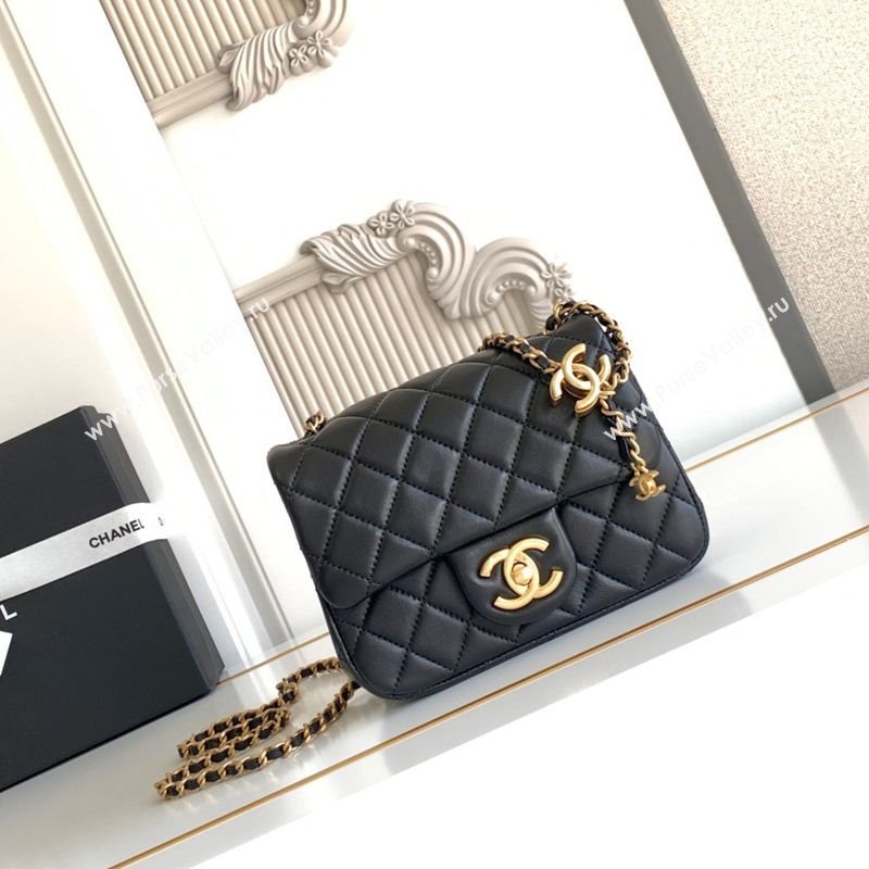 Chanel Shiny Lambskin Square Mini Flap Bag with CC Chain AS5758 Black 2025 (yezi-251010161)