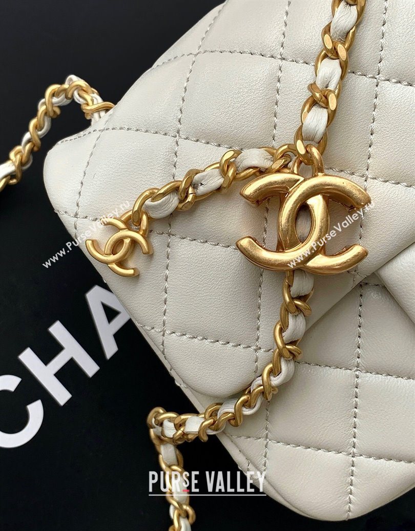 Chanel Shiny Lambskin Square Mini Flap Bag with CC Chain AS5758 Light Grey 2025 (yezi-251010165)