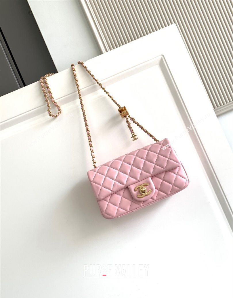 Chanel Shiny Lambskin Mini Flap Bag with CC Chain AS5759 Pink 2025 (yezi-251010171)