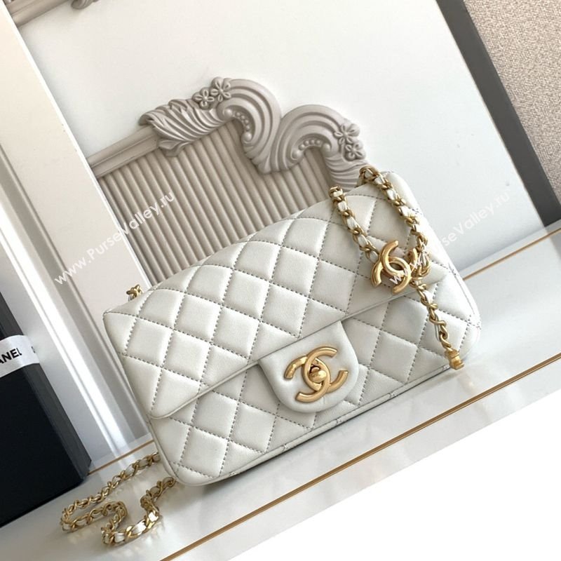 Chanel Shiny Lambskin Mini Flap Bag with CC Chain AS5759 Light Grey 2025 (yezi-251010172)
