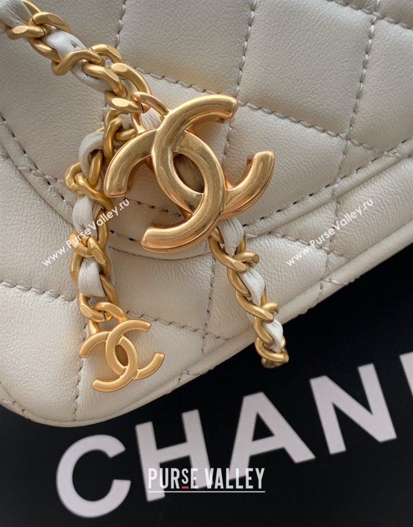 Chanel Shiny Lambskin Mini Flap Bag with CC Chain AS5759 Light Grey 2025 (yezi-251010172)