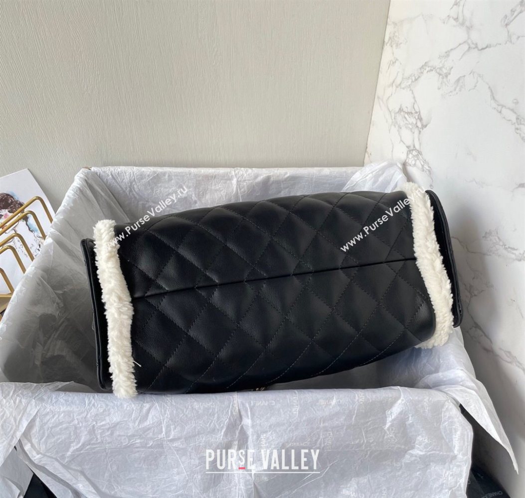 Chanel Quilted Calfskin 25 Small Handbag with Furry Charm AS5293 Black/Gold 2025 (yezi-251011002)