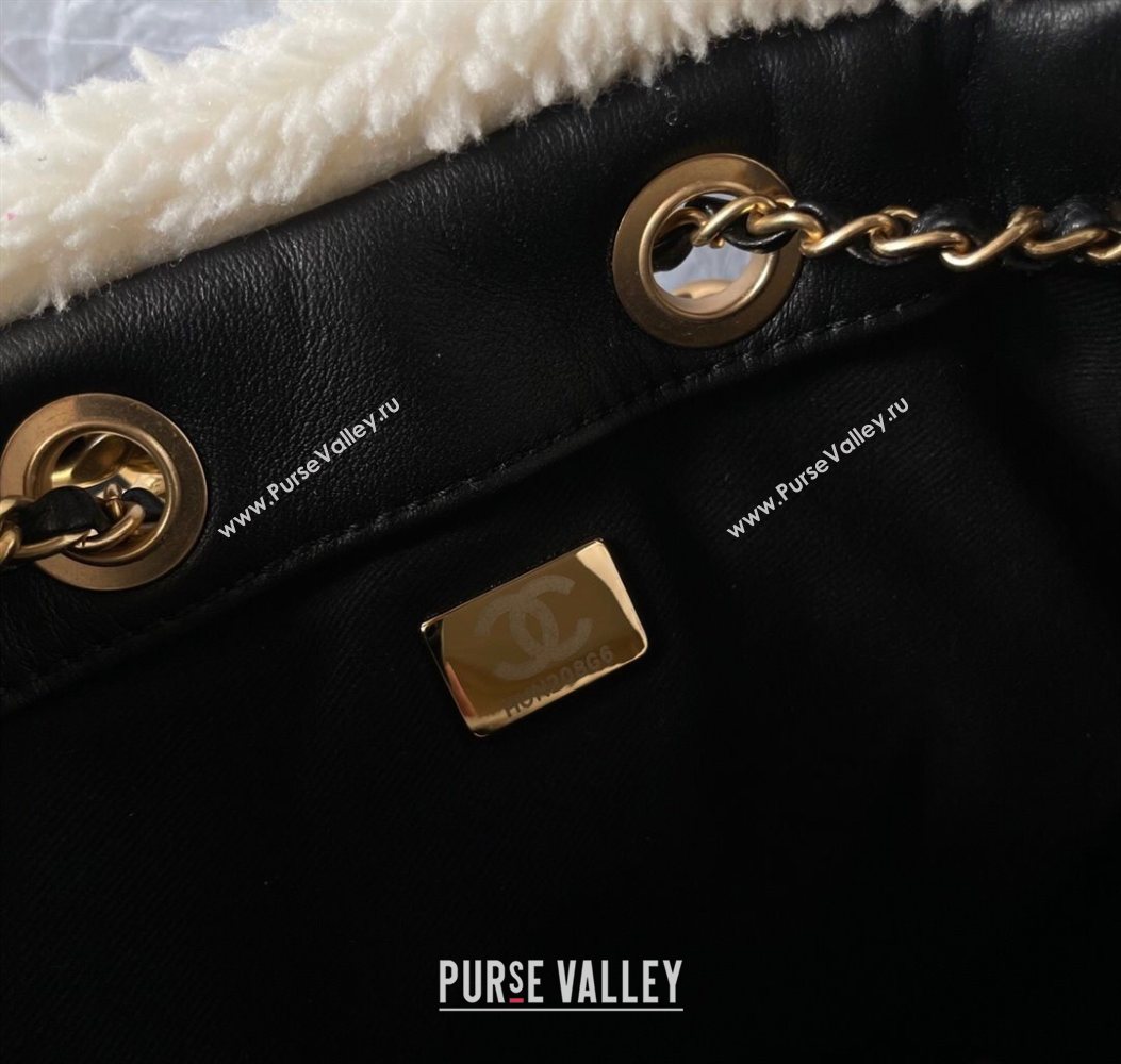 Chanel Quilted Calfskin 25 Small Handbag with Furry Charm AS5293 Black/Gold 2025 (yezi-251011002)