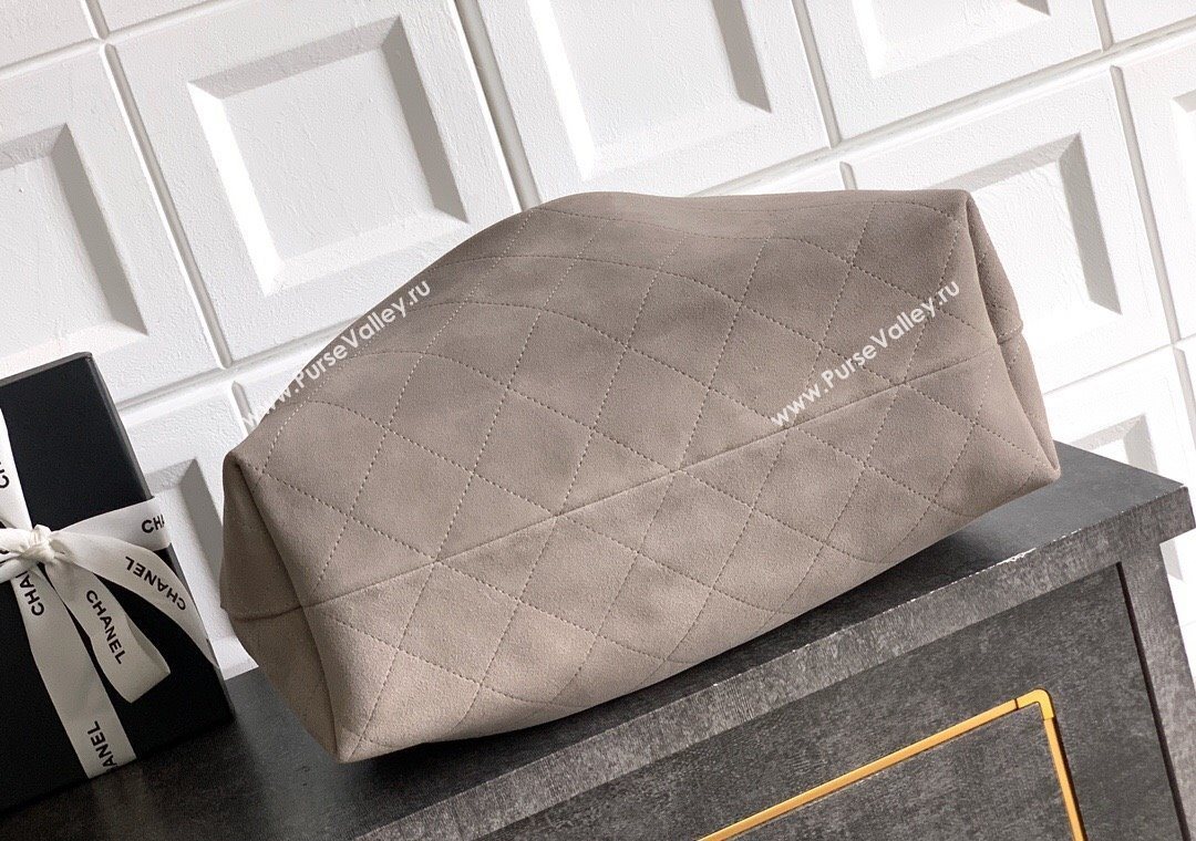 Chanel Quilted Soft Suede Hobo Bag Grey 2025 CH101101 (yezi-251011004)