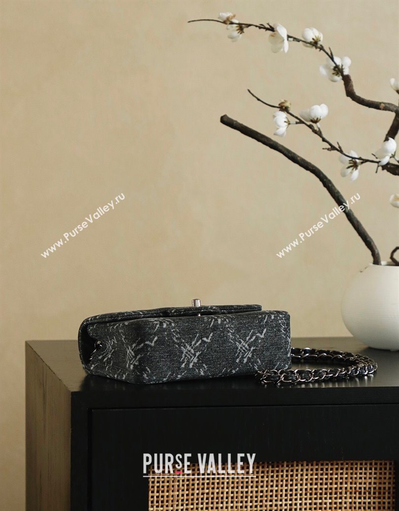 Chanel Denim Classic Mini Flap Handbag Black 2025 A69900 1010 (yezi-251010096)