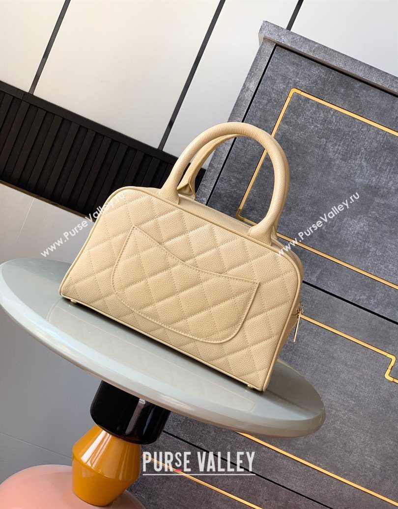 Chanel Grained Calfskin Bowling Bag Beige 2025 CH101006 (yezi-251010102)