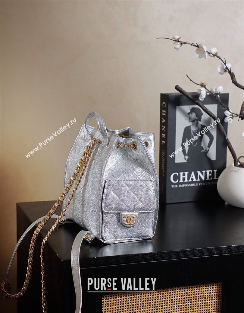 Chanel Grained Calfskin 25 Medium Backpack Bag Silver 2025 AS5600 (yezi-251009100)