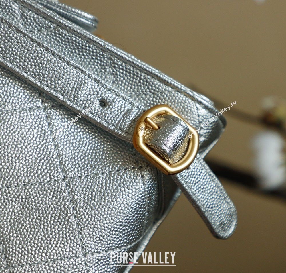 Chanel Grained Calfskin 25 Medium Backpack Bag Silver 2025 AS5600 (yezi-251009100)