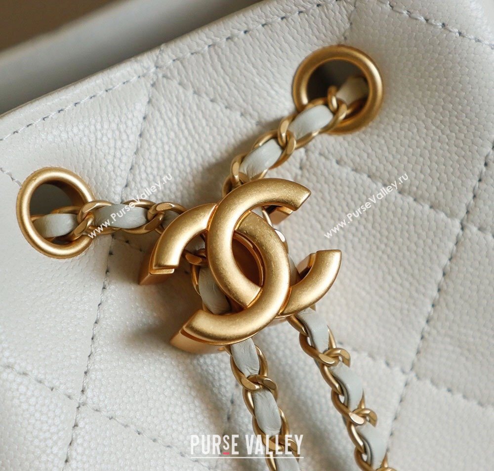 Chanel Grained Calfskin 25 Medium Backpack Bag White 2025 AS5600 (yezi-251009103)