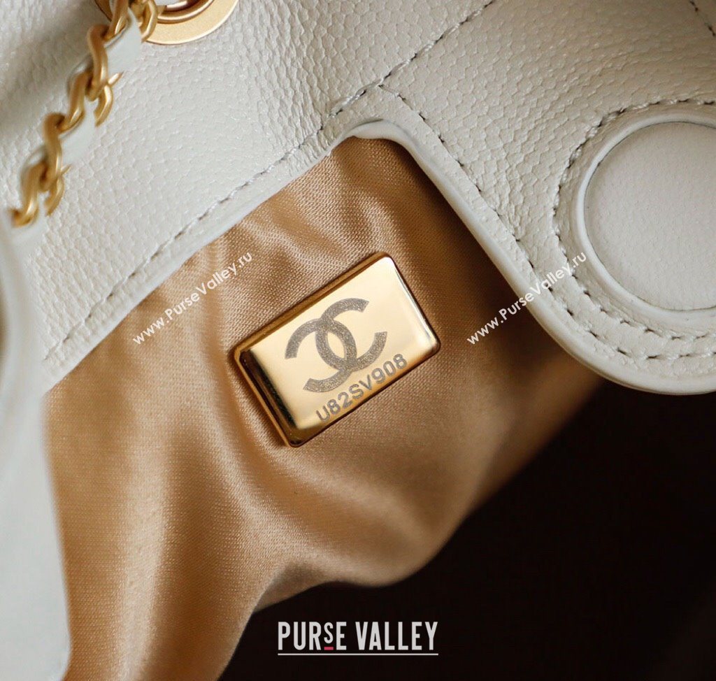 Chanel Grained Calfskin 25 Medium Backpack Bag White 2025 AS5600 (yezi-251009103)
