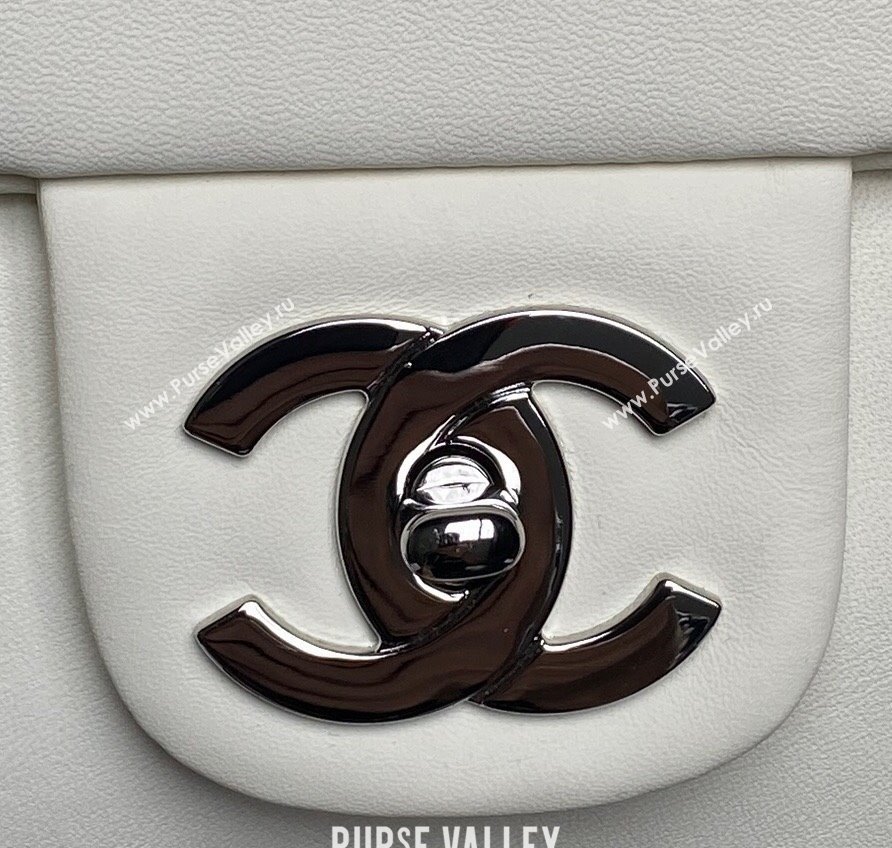 Chanel Printed Leather Vintage Airport Flap Bag A9902 White/Red 2025 (yezi-251009105)