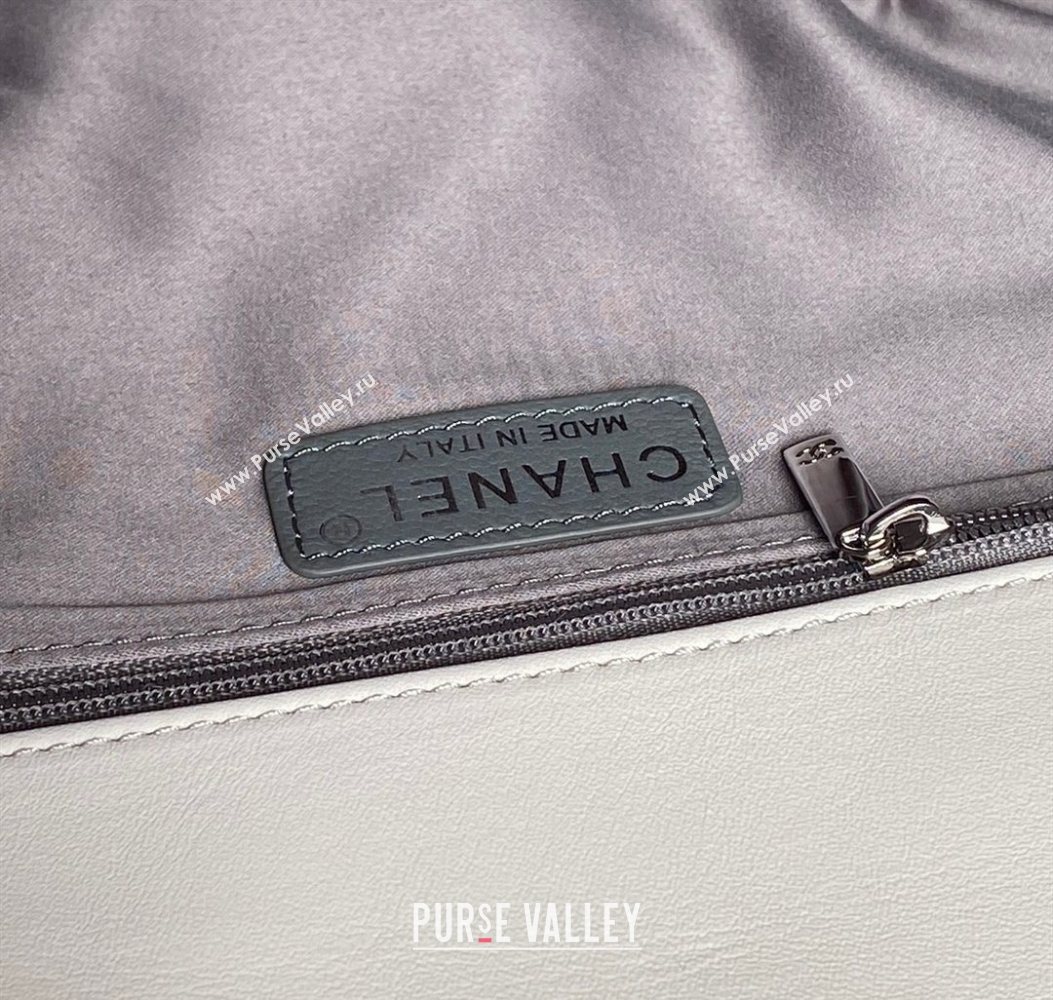 Chanel Printed Leather Vintage Airport Flap Bag A9902 White/Red 2025 (yezi-251009105)