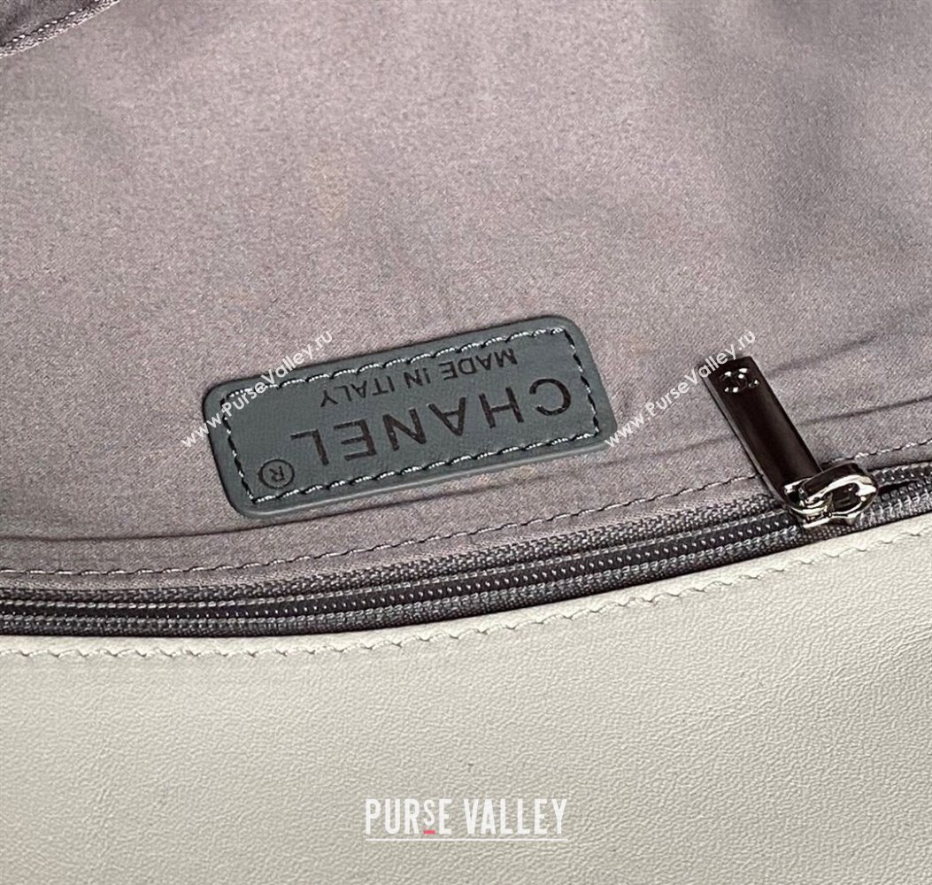 Chanel Printed Leather Vintage Airport Flap Bag A9902 White/Black 2025 (yezi-251009108)