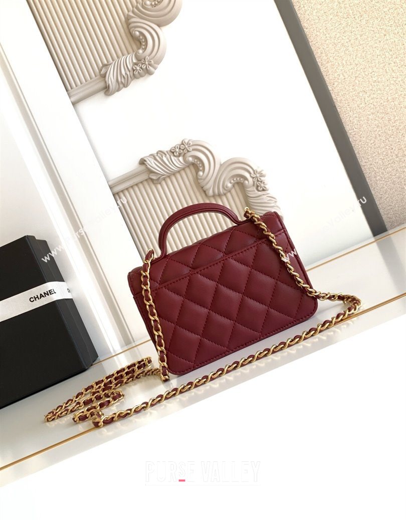 Chanel Shiny Lambskin Clutch with chain and Top Handle Dark Burgundy 2025 AP4675 (yezi-251009086)
