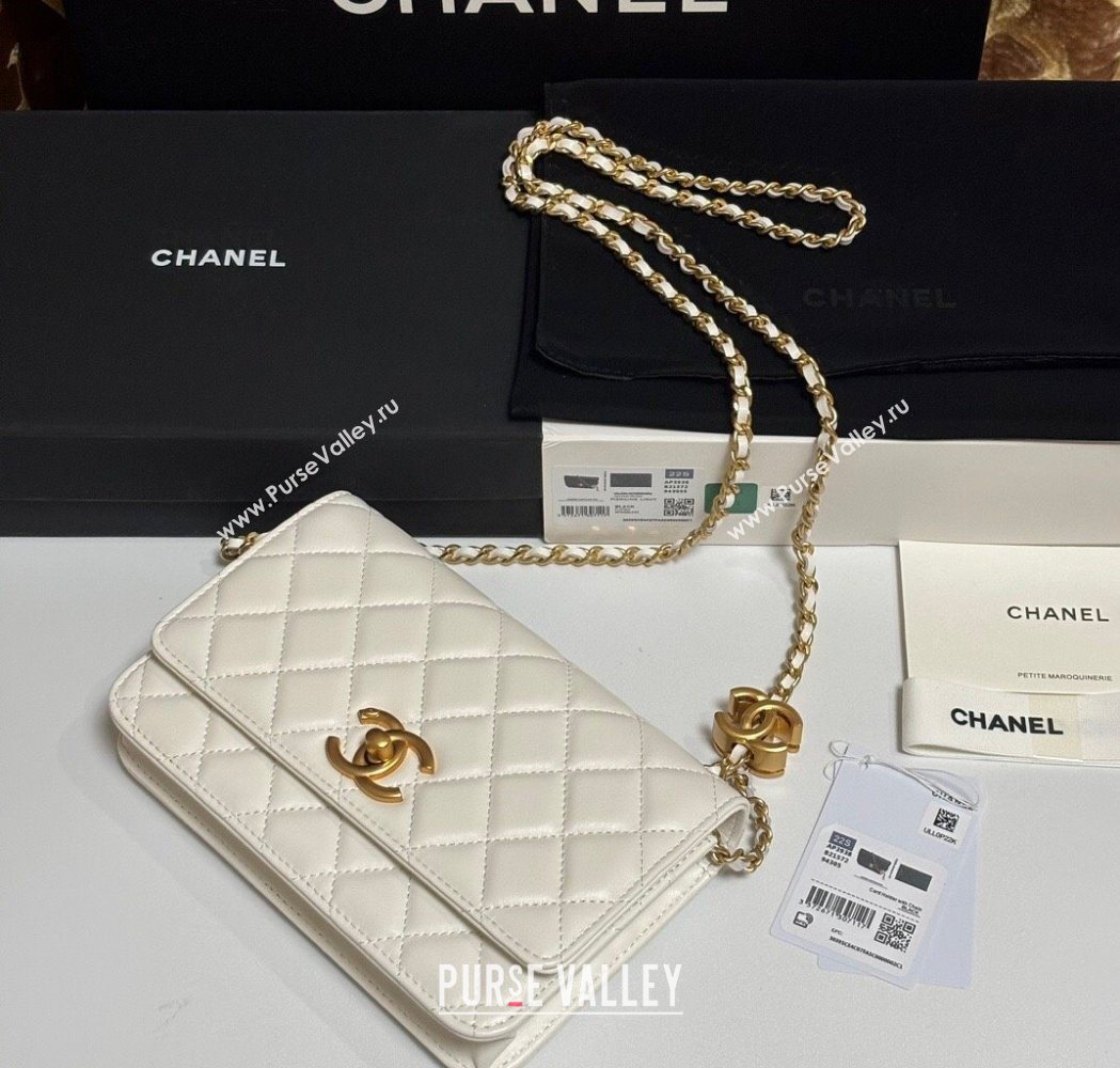 Chanel Shiny Lambskin Wallet On Chain WOC AP3938 White 2025 (yezi-251010009)