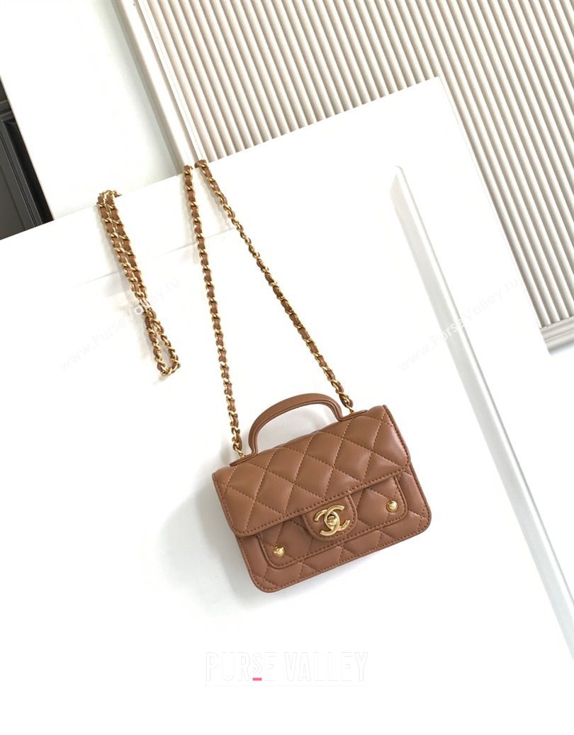 Chanel Shiny Lambskin Clutch with chain and Top Handle Brown 2025 AP4675 (yezi-251009088)