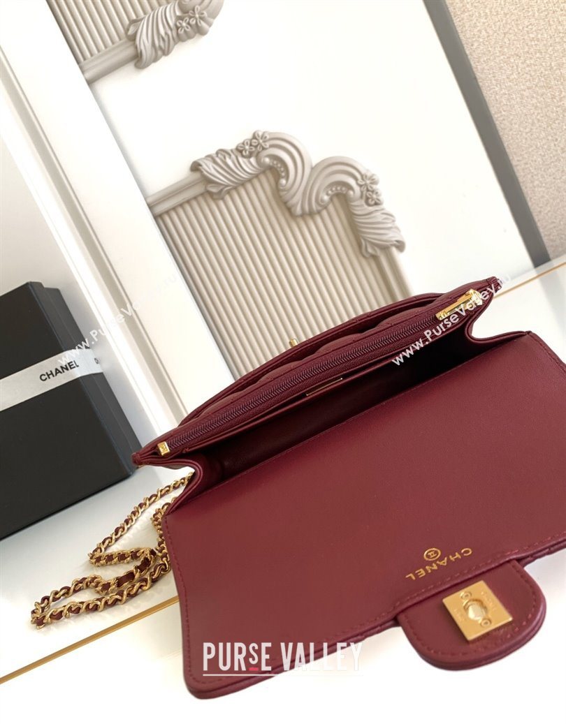Chanel Shiny Lambskin Wallet with chain and Top Handle Burgundy 2025 AP4674 (yezi-251009090)