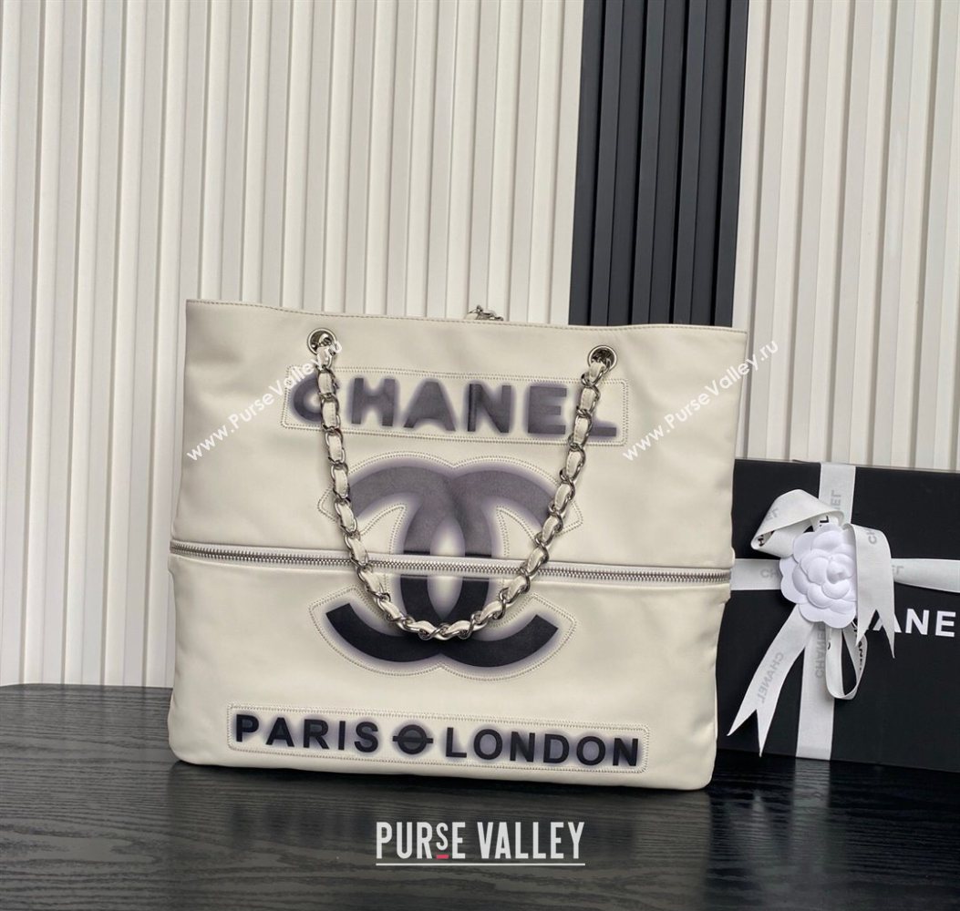Chanel Printed Leather Vintage Airport Shopping Bag A9901 White/Black 2025 (yezi-251010005)