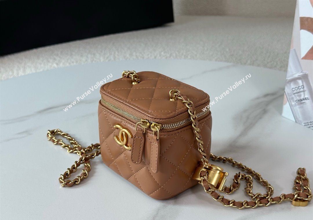 Chanel Lambskin Small Vanity Case with CC Chain Brown 2025 AP3941 (YM-251011095)