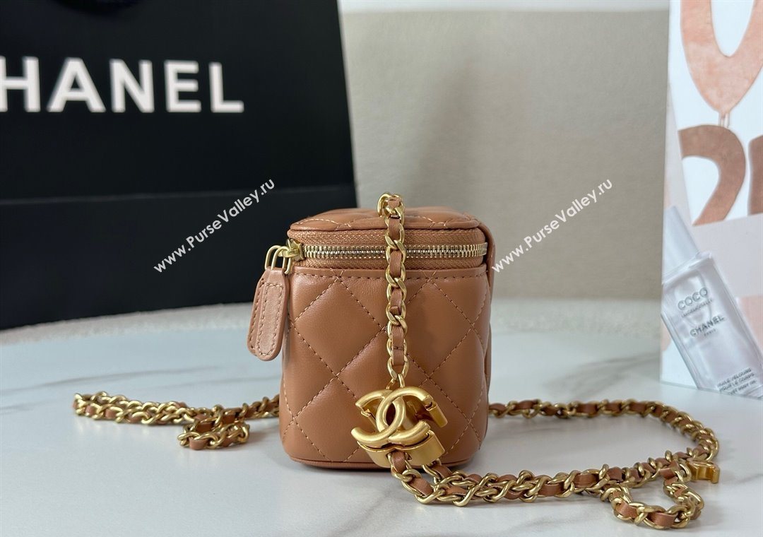 Chanel Lambskin Small Vanity Case with CC Chain Brown 2025 AP3941 (YM-251011095)
