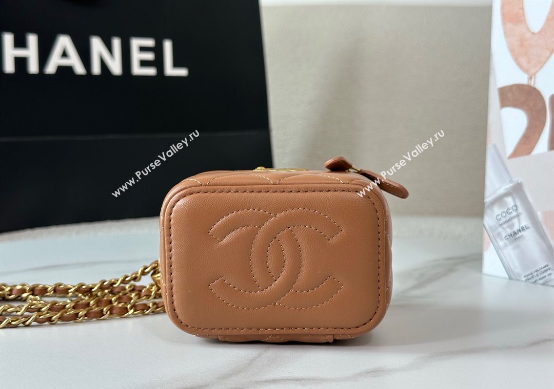 Chanel Lambskin Small Vanity Case with CC Chain Brown 2025 AP3941 (YM-251011095)