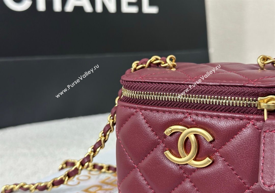 Chanel Lambskin Small Vanity Case with CC Chain Burgundy 2025 AP3941 (YM-251011097)