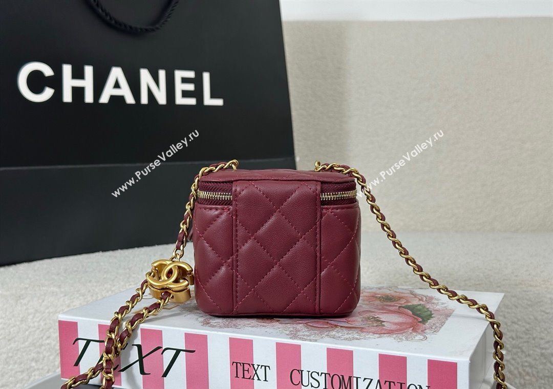 Chanel Lambskin Small Vanity Case with CC Chain Burgundy 2025 AP3941 (YM-251011097)