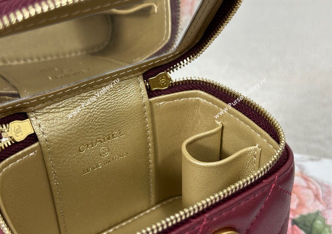 Chanel Lambskin Small Vanity Case with CC Chain Burgundy 2025 AP3941 (YM-251011097)