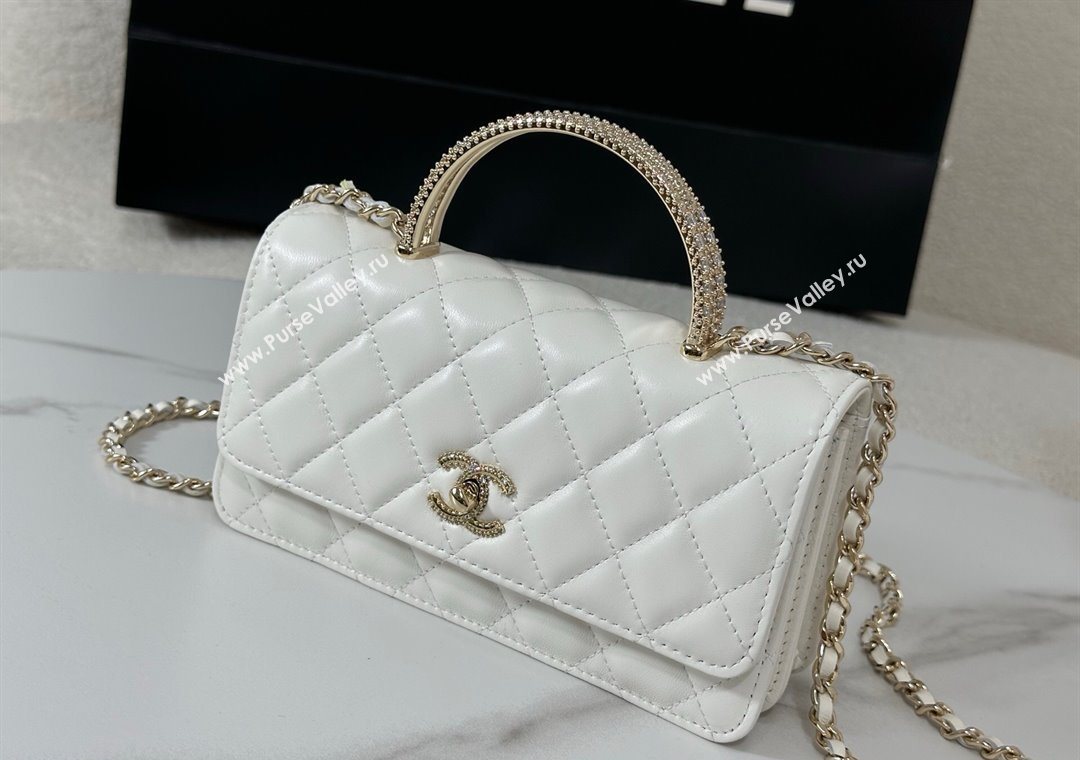 Chanel Lambskin Clutch with Chain and Top Handle White 2025 AP4831 (YM-251011098)