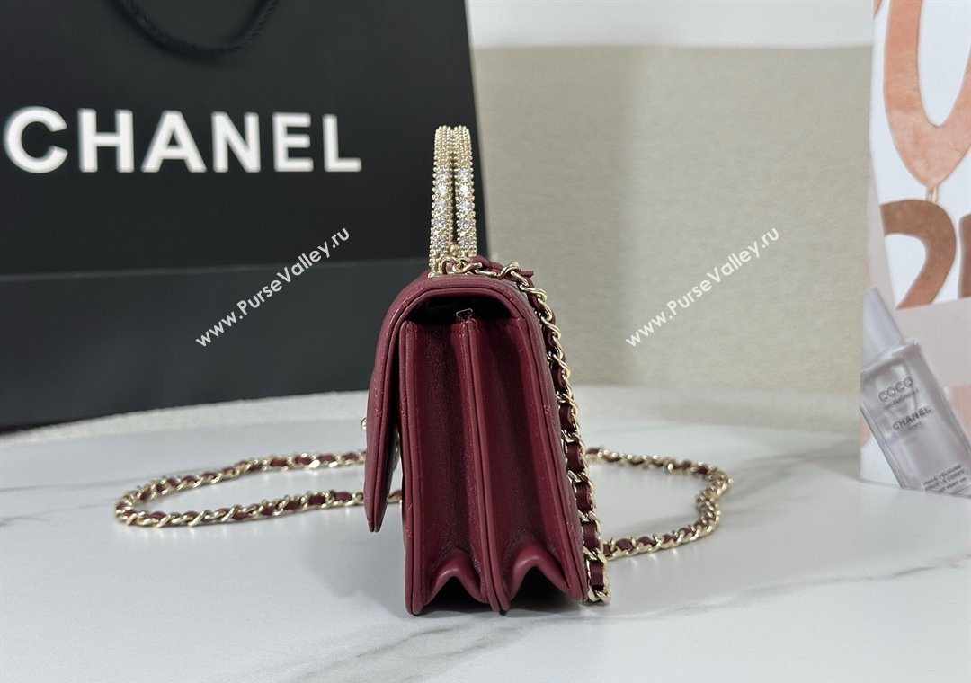 Chanel Lambskin Clutch with Chain and Top Handle Burgundy 2025 AP4831 (YM-251011099)