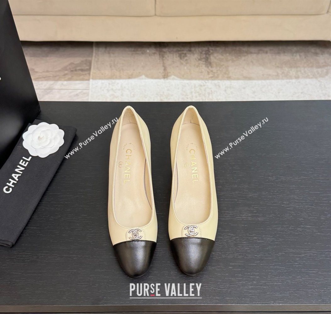 Chanel Lambskin Leather Pumps 6.5cm with CC Tag White 2025 G46441 2 (MD-251103019)